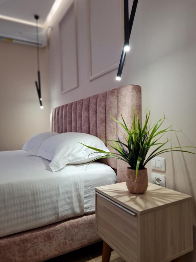 Himara 28 Hotel Экстерьер фото