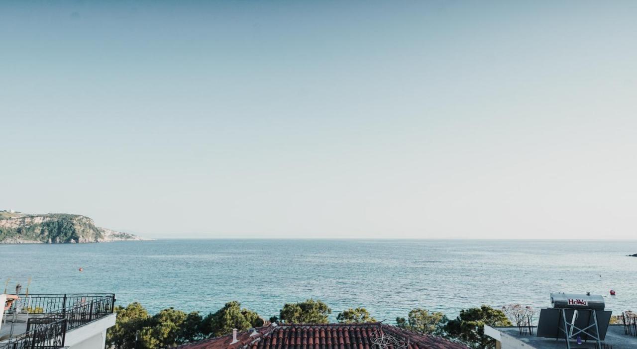 Himara 28 Hotel Экстерьер фото