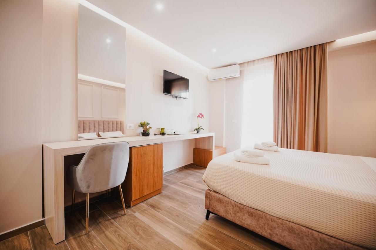 Himara 28 Hotel Экстерьер фото